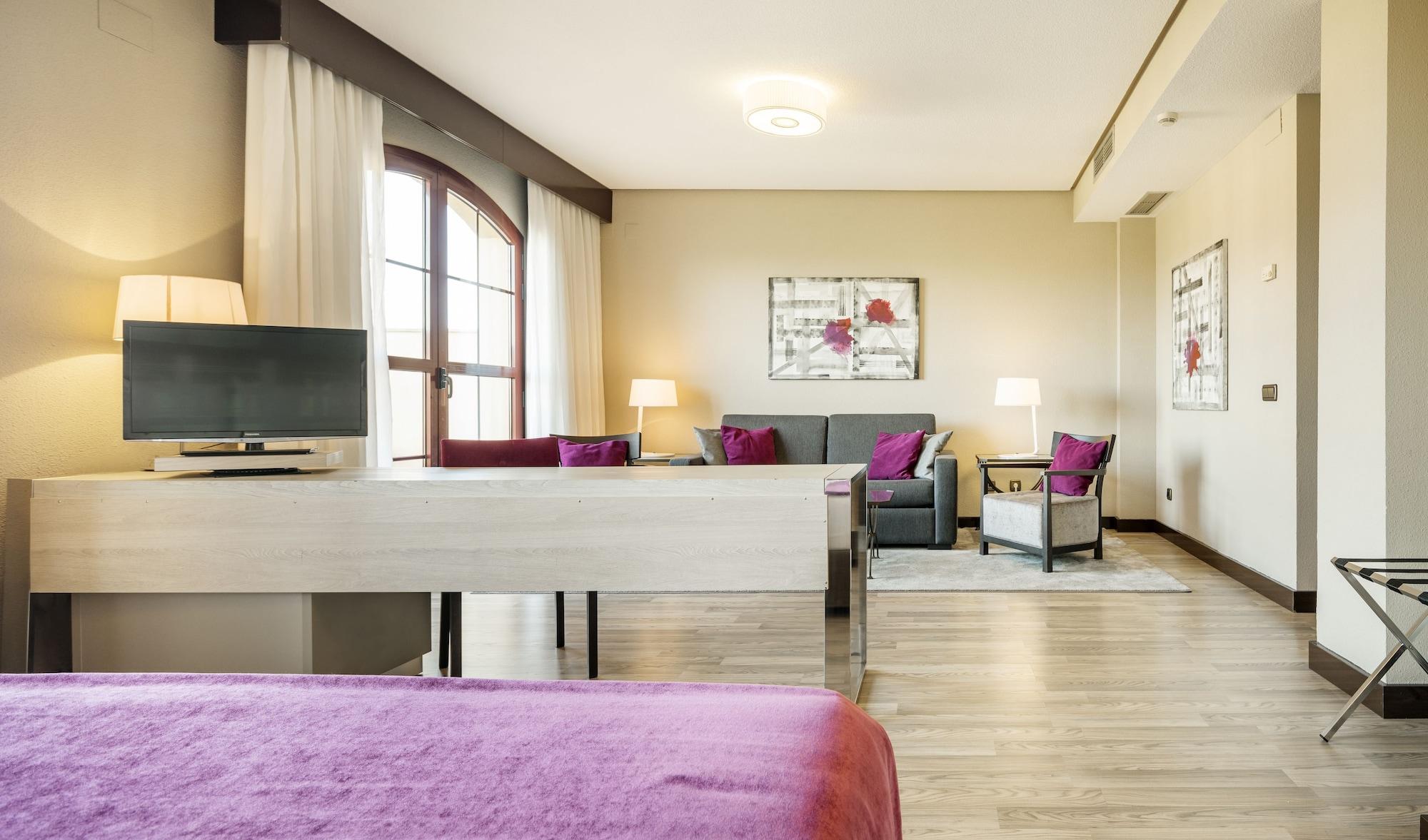 Hotel Ilunion Golf Badajoz Exterior foto