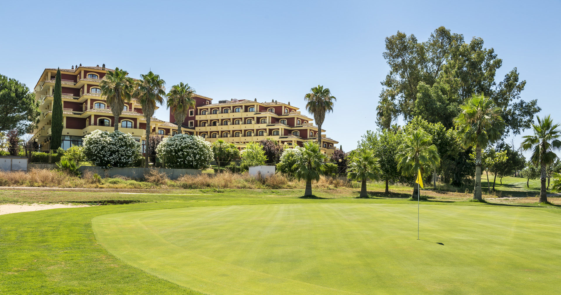 Hotel Ilunion Golf Badajoz Exterior foto